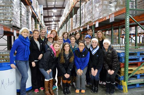 Group Picture at Gods Pantry December 2013